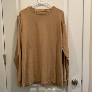 American Eagle Long Sleeve tee